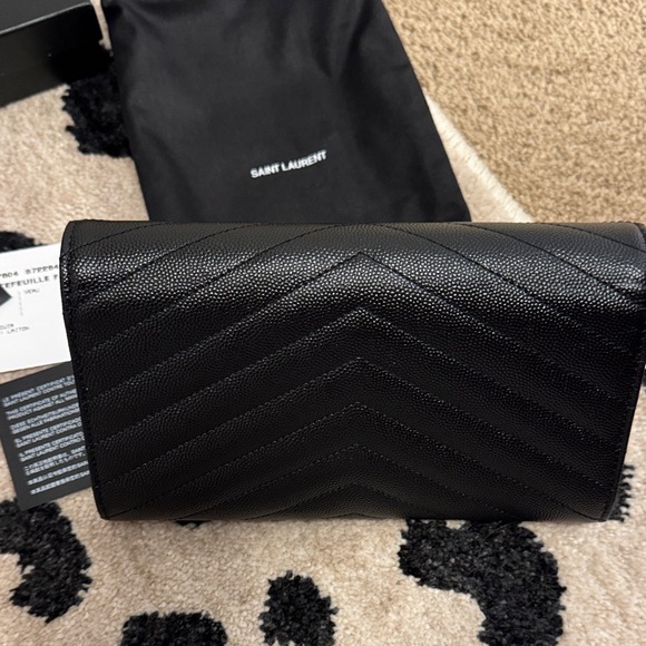 Saint Laurent Black Chevron Leather Wallet/Clutch - Picture 8 of 16